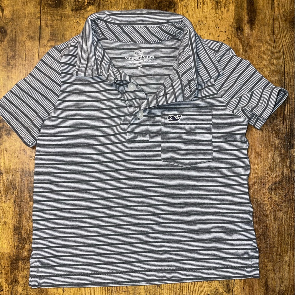 EUC 2T Edgartown Polo by Vineyard Vines charcoal and grey stripes